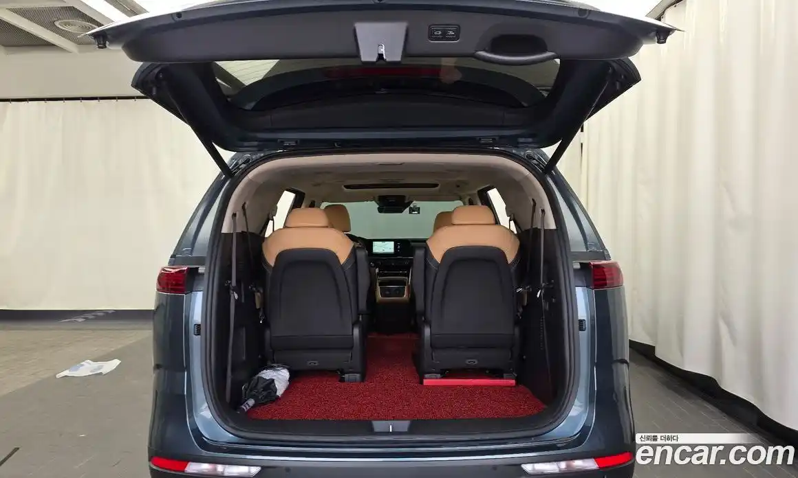 Kia Canival 2023 2.2 Автомат в Москве № 451757, фото 20