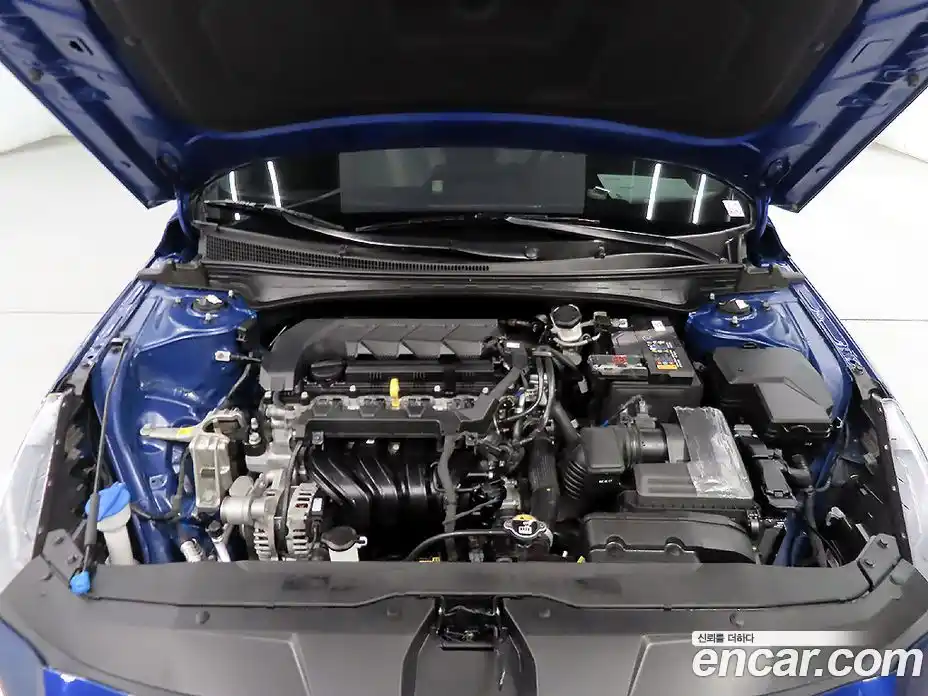 Hyundai Avante 2023 1.6 Автомат в Москве № 45257, фото 19