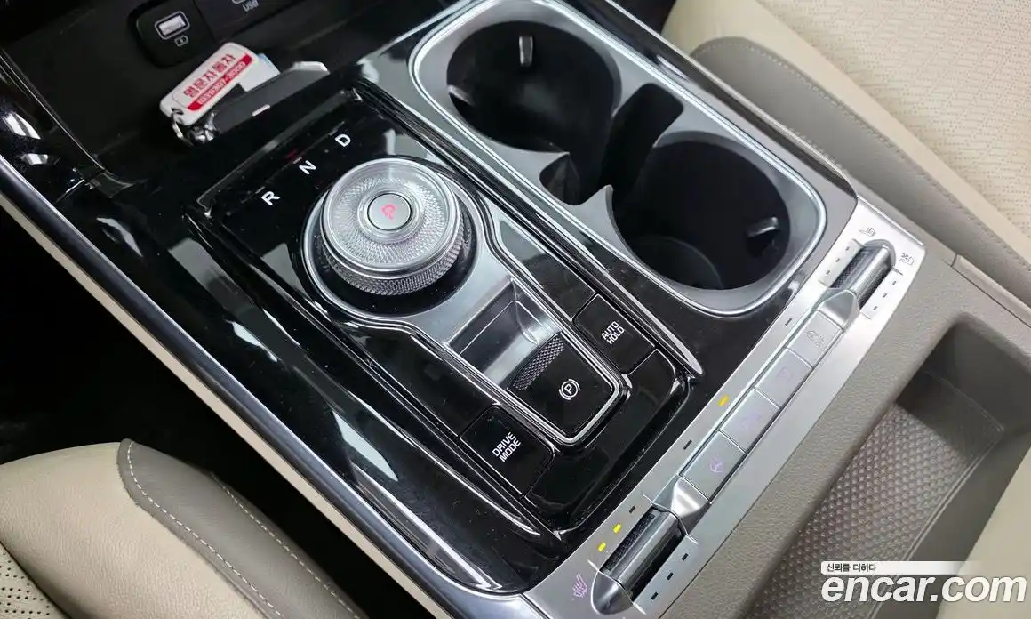 Kia Canival 2021 2.2 Автомат в Москве № 452748, фото 9