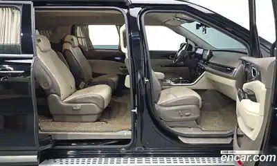 Kia Canival 2023 2.2 Автомат в Москве № 460395, миниатюра 11