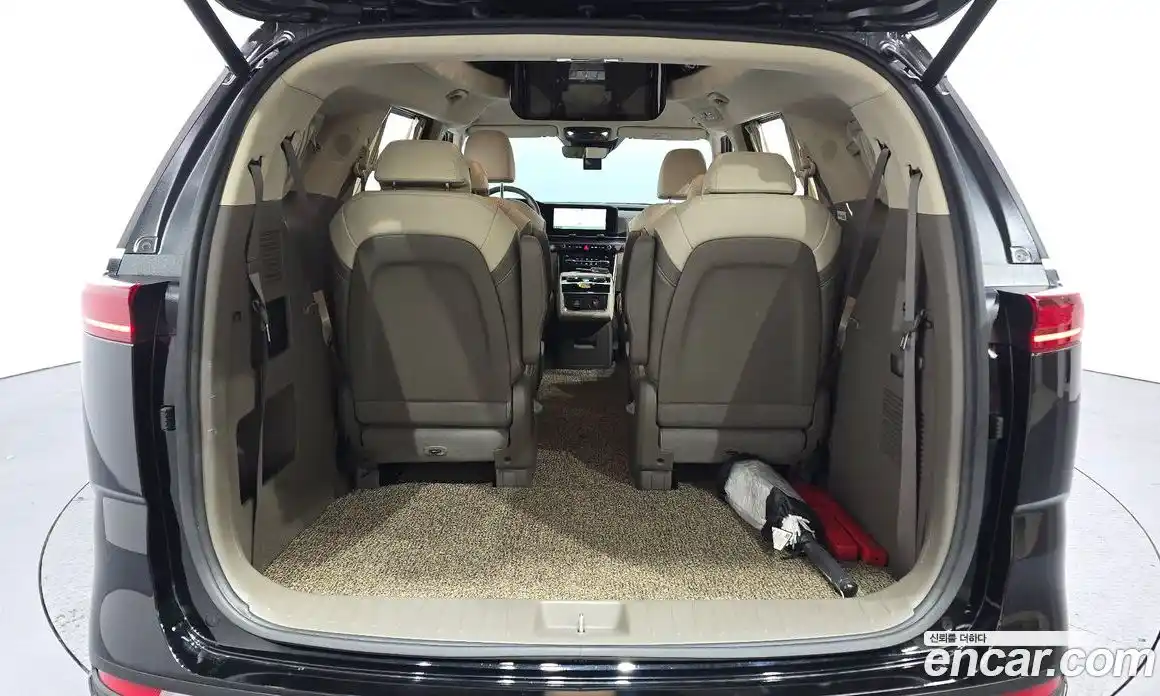 Kia Canival 2023 2.2 Автомат в Москве № 460395, фото 20