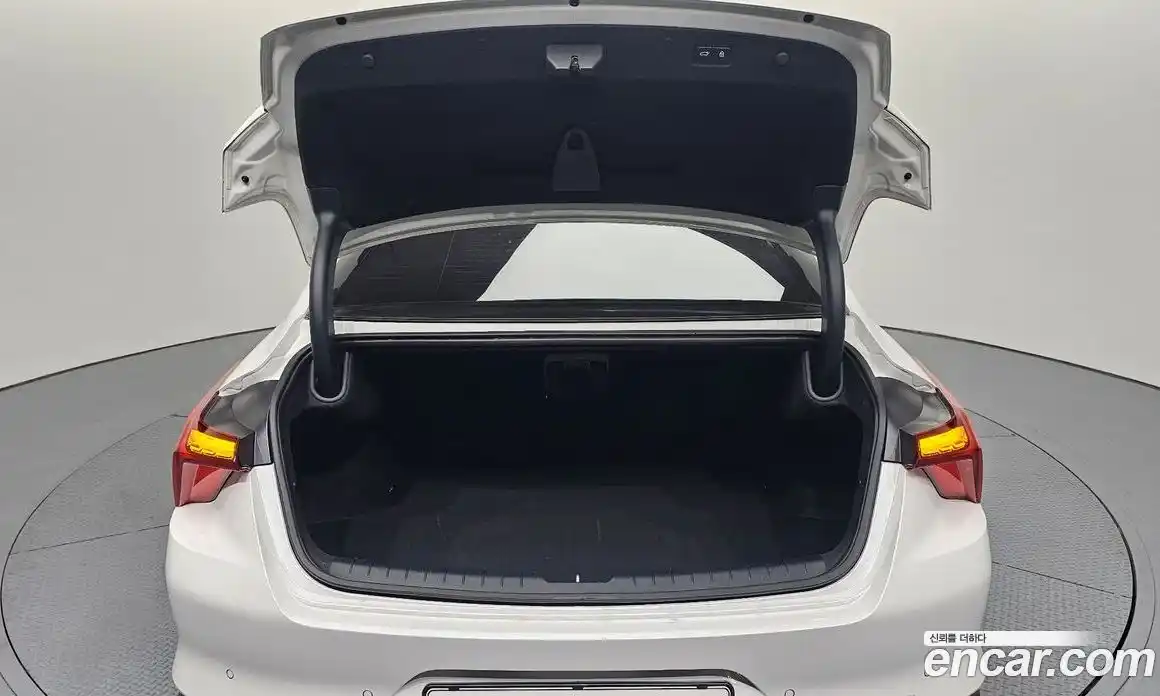 Kia K8 2023 2.5 Автомат в Москве № 461648, фото 20