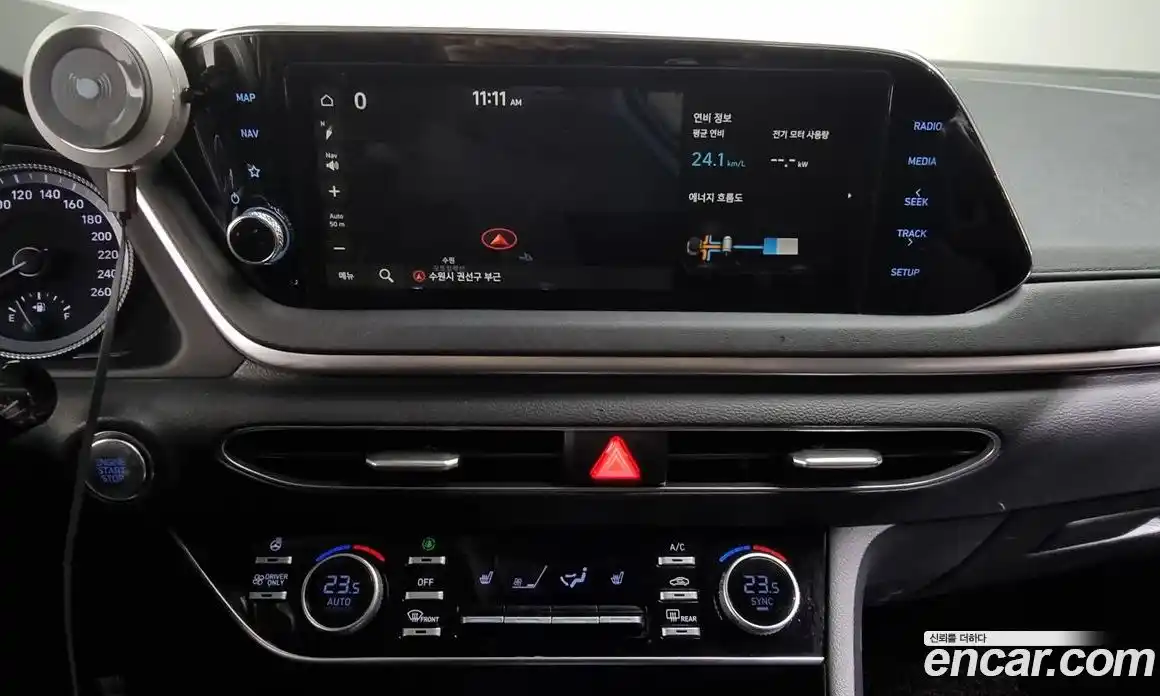 Hyundai Sonata 2023 2.0 Автомат в Москве № 46331, фото 16