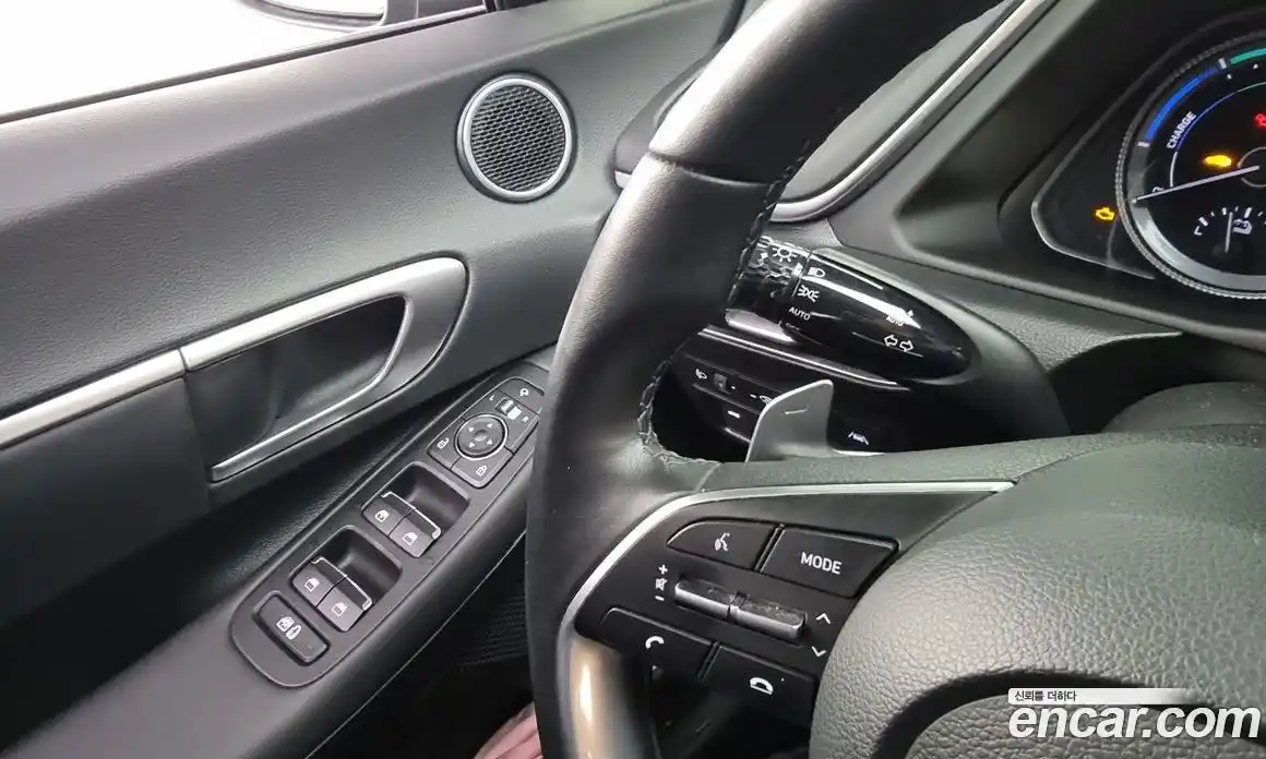 Hyundai Sonata 2023 2.0 Автомат в Москве № 46331, фото 19