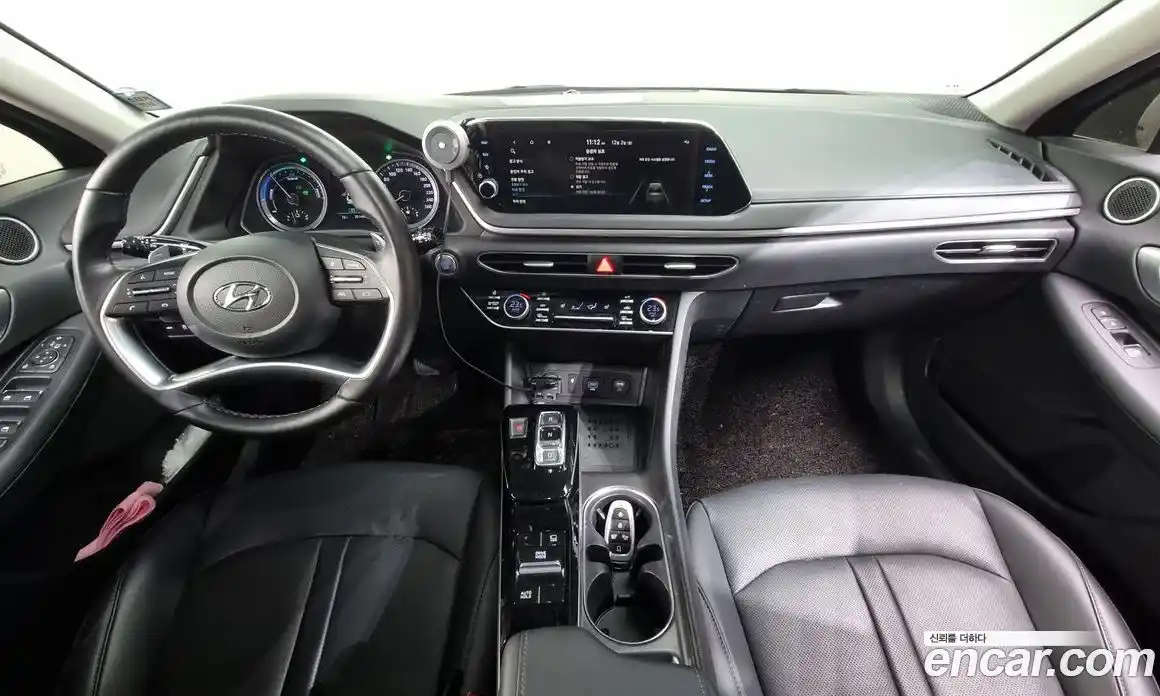 Hyundai Sonata 2023 2.0 Автомат в Москве № 46331, фото 5