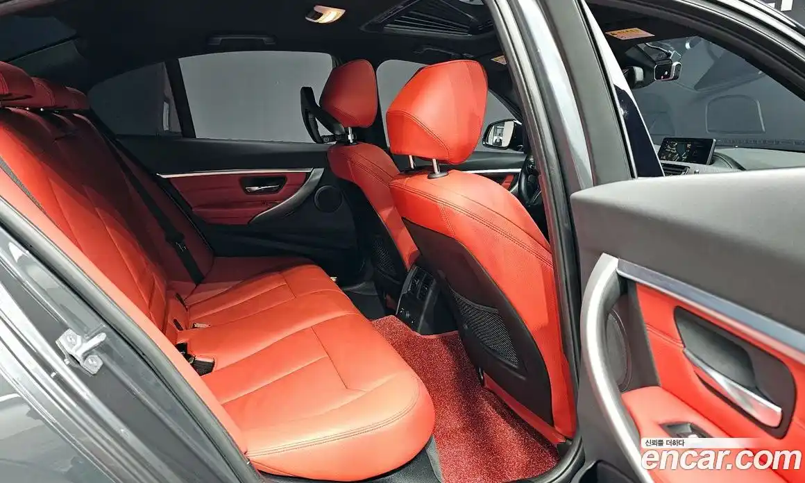 BMW 3-Series 2018 2.0 Автомат в Москве № 464471, фото 11