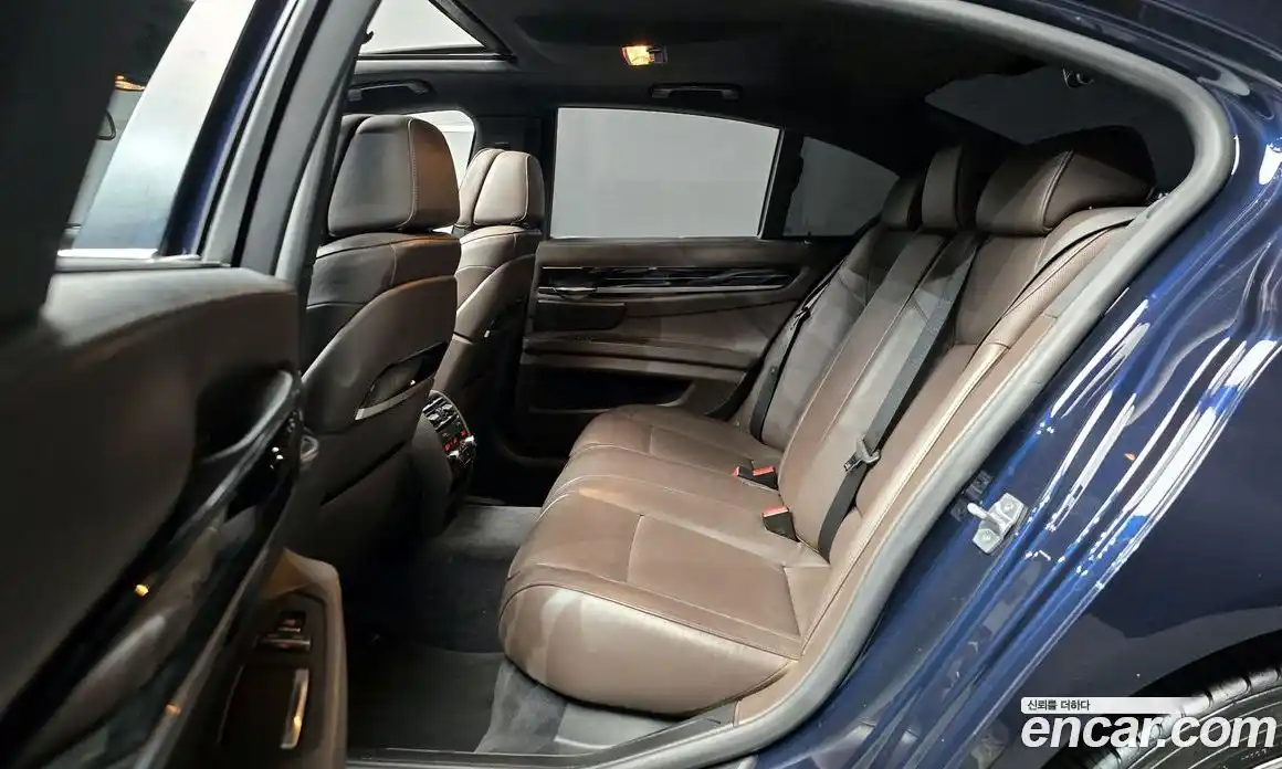 BMW 7-Series 2015 3.0 Автомат в Москве № 465406, фото 13