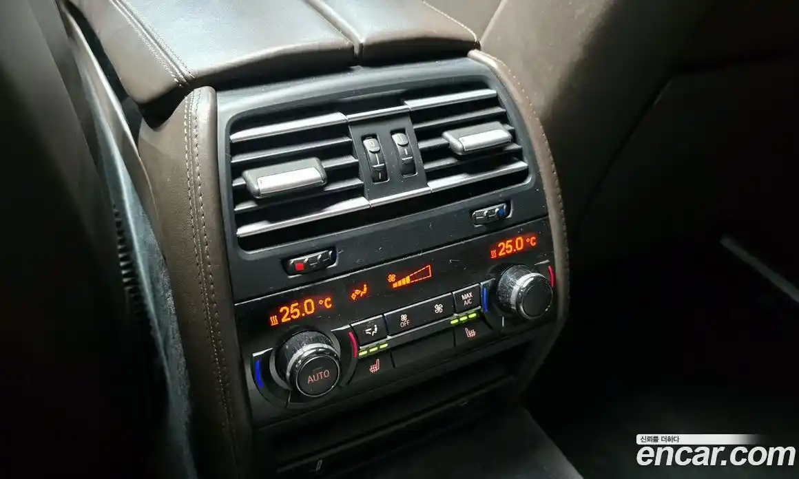 BMW 7-Series 2015 3.0 Автомат в Москве № 465406, фото 17