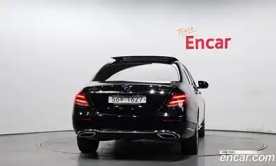 Mercedes-Benz E-Class 2019 2.0 Автомат в Москве № 467797, миниатюра 4