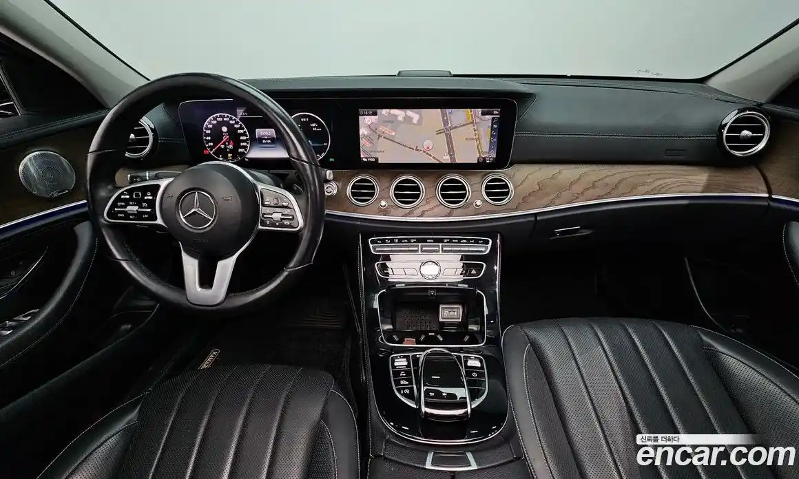 Mercedes-Benz E-Class 2019 2.0 Автомат в Москве № 467797, фото 7