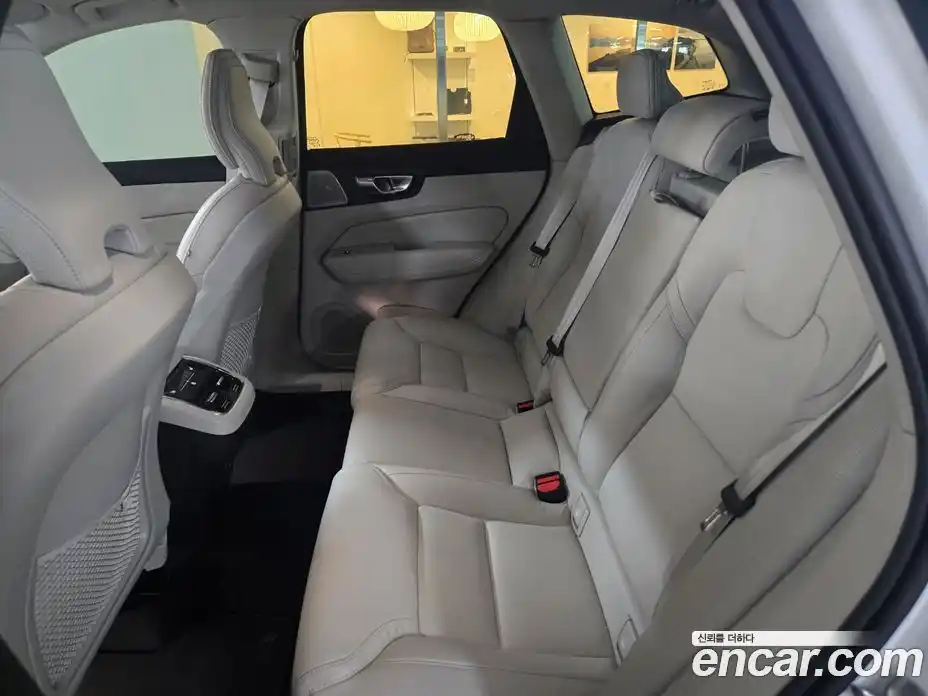 Volvo XC60 2026 2.0 Автомат в Москве № 469997, фото 11