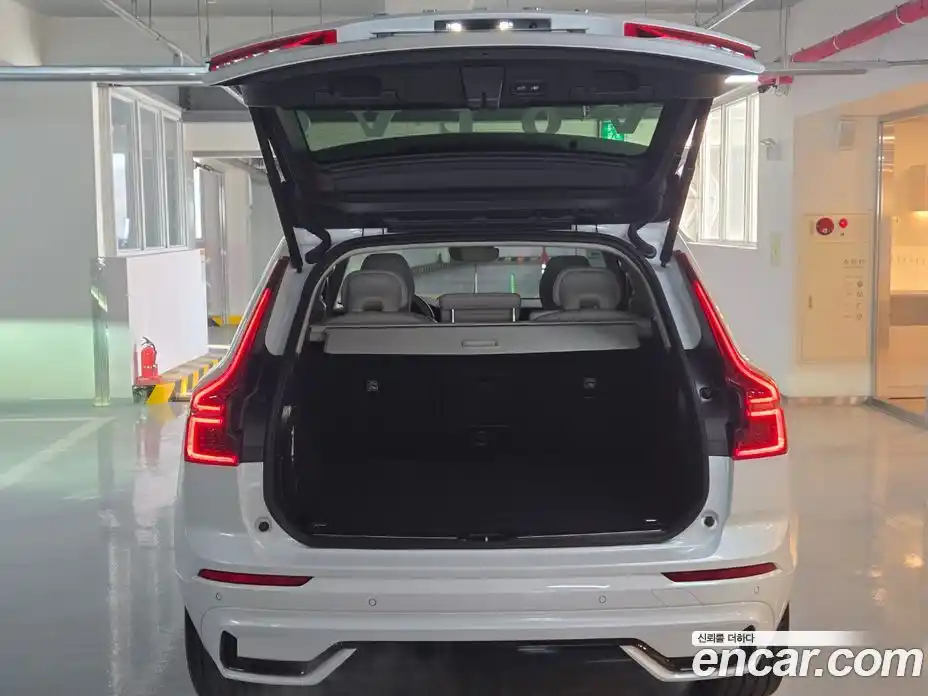 Volvo XC60 2026 2.0 Автомат в Москве № 469997, фото 13