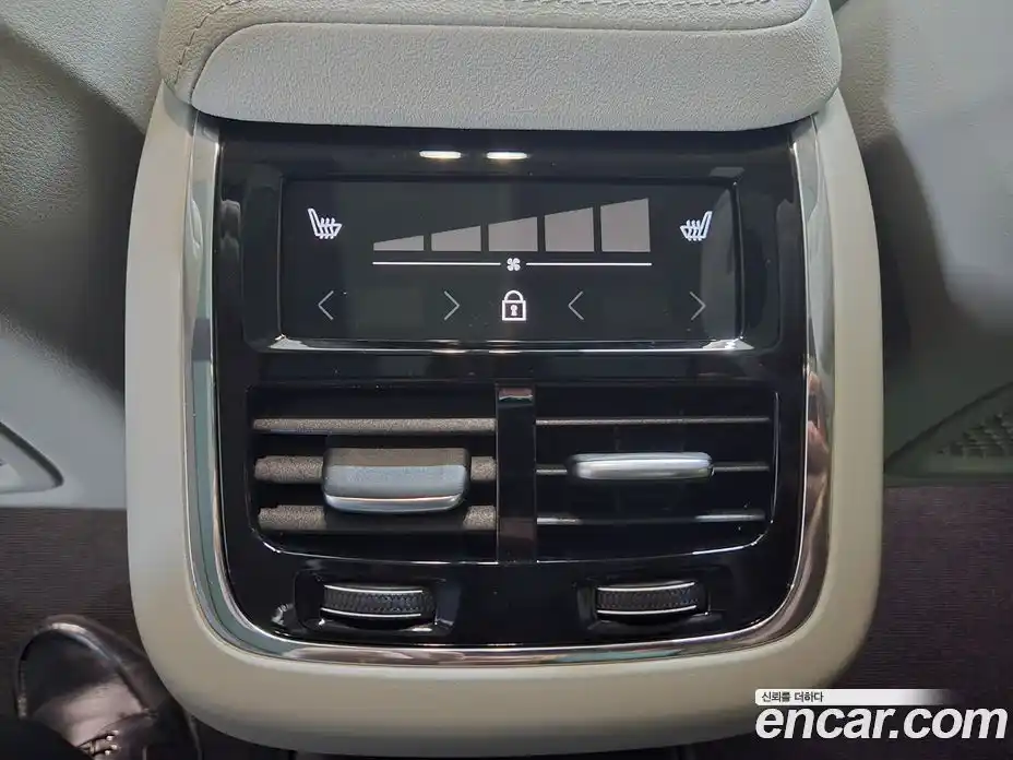 Volvo XC60 2026 2.0 Автомат в Москве № 469997, фото 18