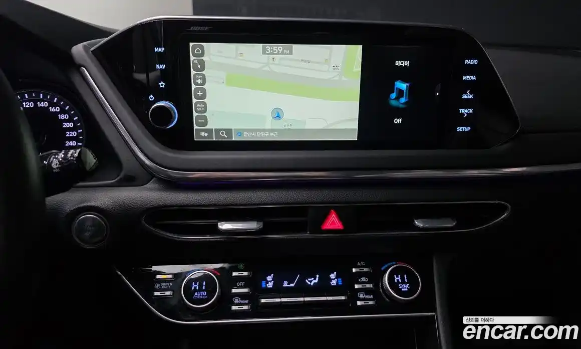 Hyundai Sonata 2023 2.0 Автомат в Москве № 50007, фото 16