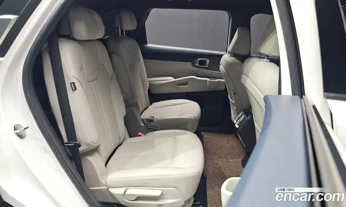 Kia Sorento 2024 1.6 Автомат в Москве № 53158, фото 17