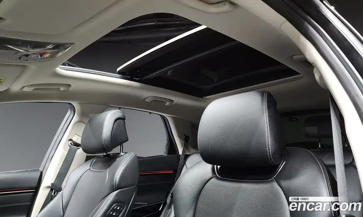 Genesis GV70 2025 2.5 Автомат в Москве № 56858, фото 13