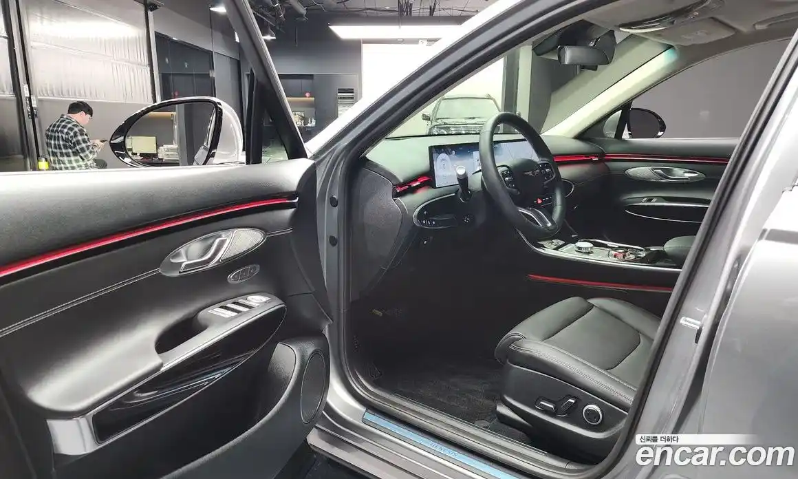 Genesis GV70 2025 2.5 Автомат в Москве № 56858, фото 20