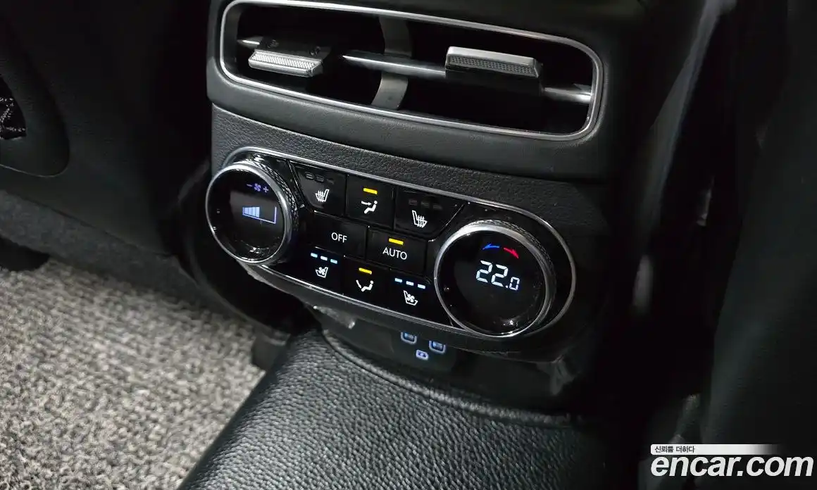 Genesis GV70 2023 2.5 Автомат в Москве № 58626, фото 13