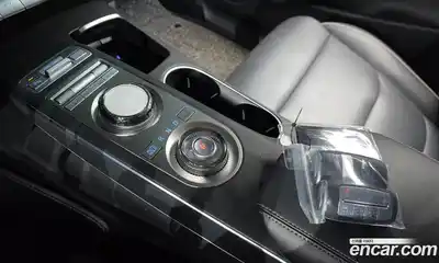 Genesis GV70 2023 2.5 Автомат в Москве № 58626, миниатюра 10