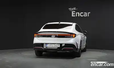 Hyundai Sonata 2024 1.6 Автомат в Москве № 587, миниатюра 4