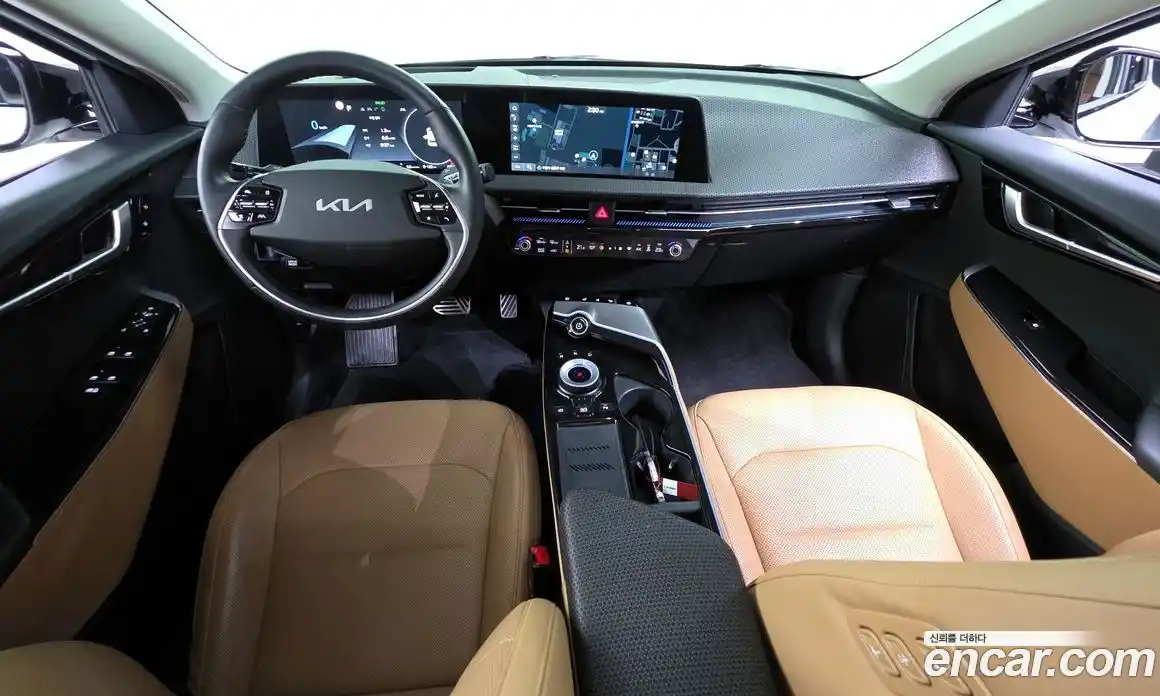 Kia EV6 2022 0.1 Автомат в Москве № 659, фото 1