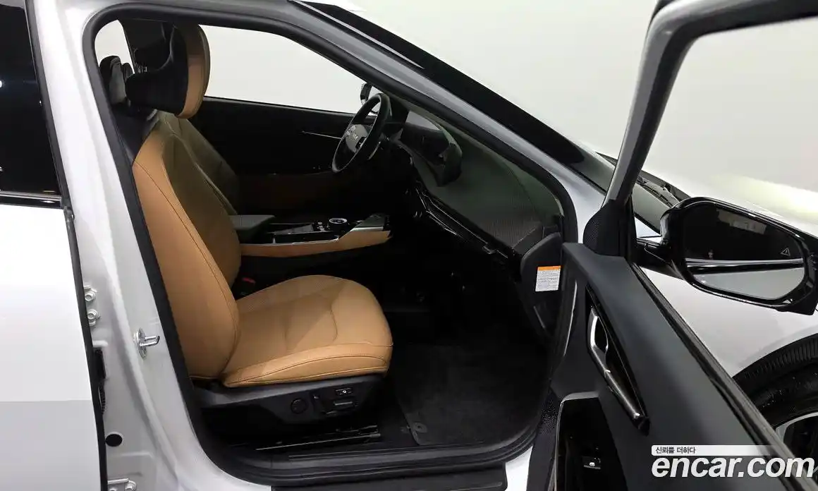 Kia EV6 2022 0.1 Автомат в Москве № 659, фото 7