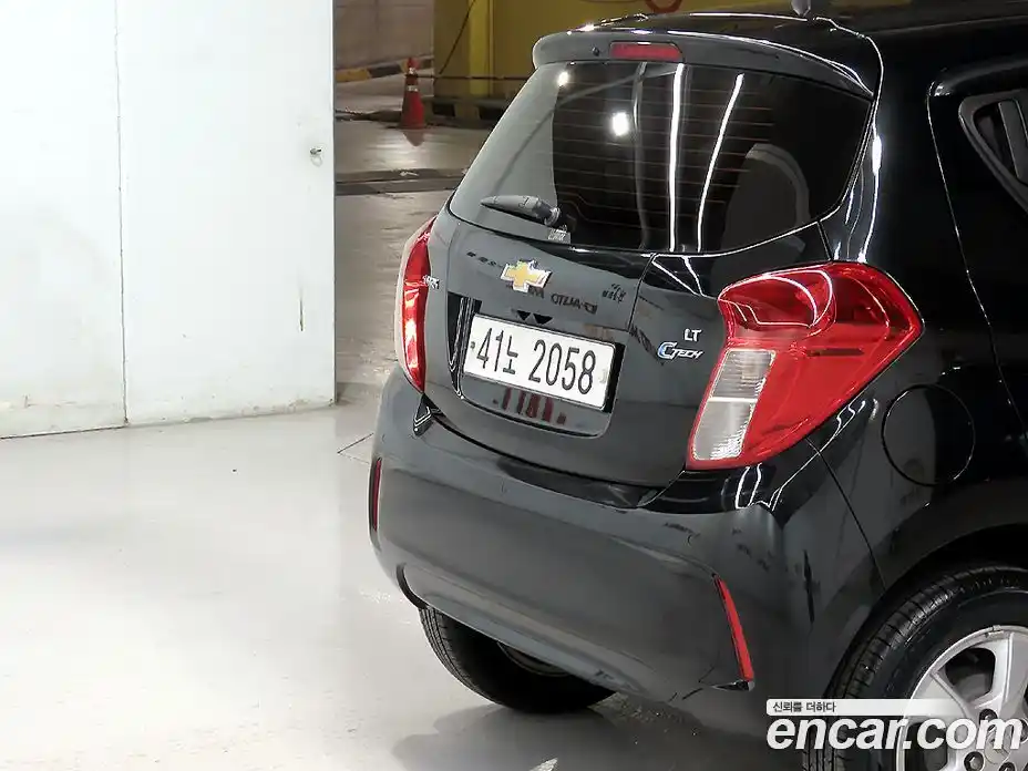 Chevrolet Spark 2016 1.0 Автомат в Москве № 69303, фото 16