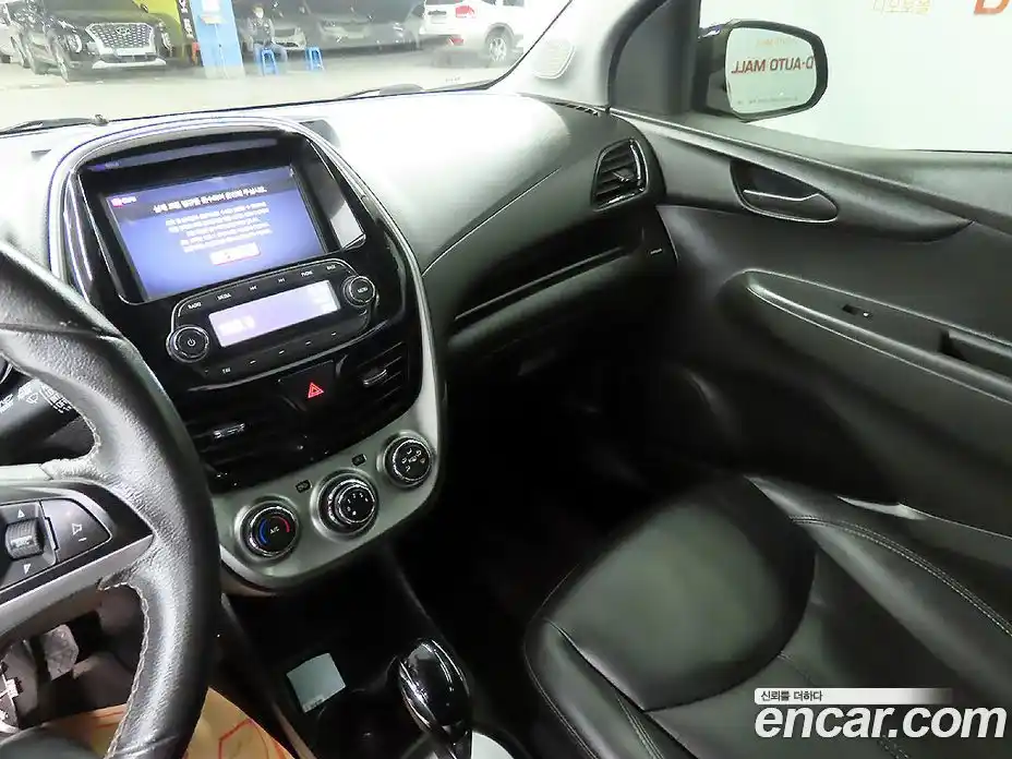 Chevrolet Spark 2016 1.0 Автомат в Москве № 69303, фото 10