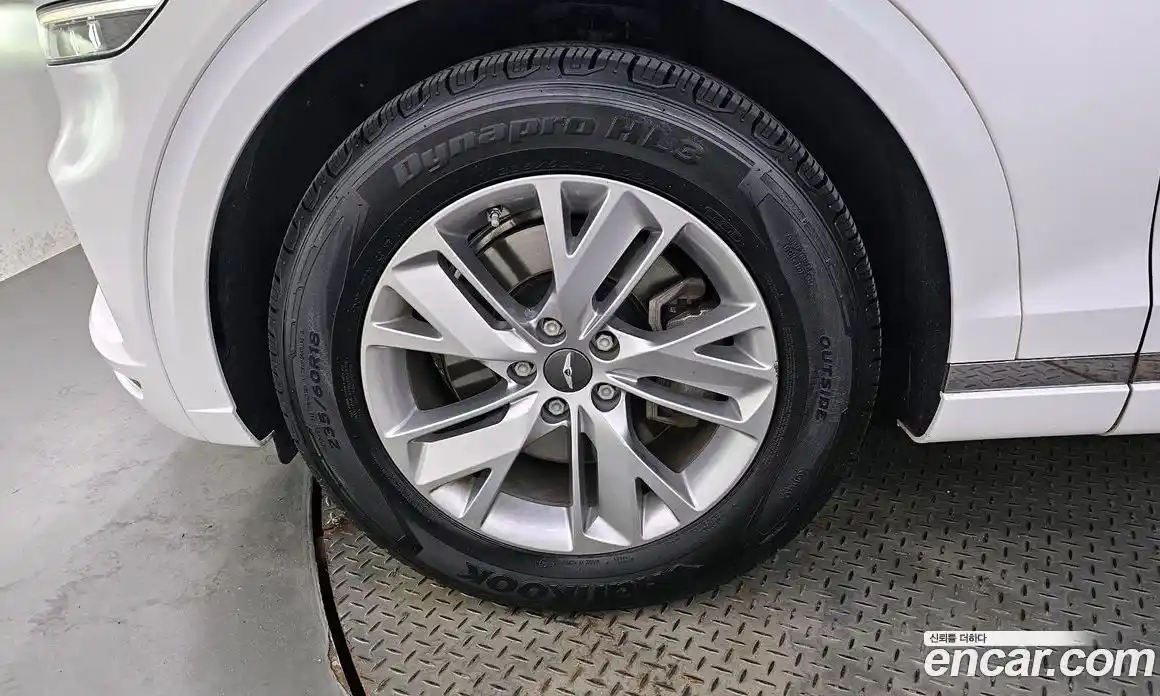 Genesis GV70 2023 2.2 Автомат в Москве № 10133, фото 1