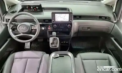 Hyundai Staria 2023 2.2 Автомат в Москве № 107595, миниатюра 2