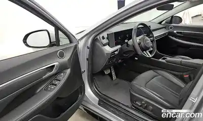 Hyundai Sonata 2025 2.0 Автомат в Москве № 107746, миниатюра 11
