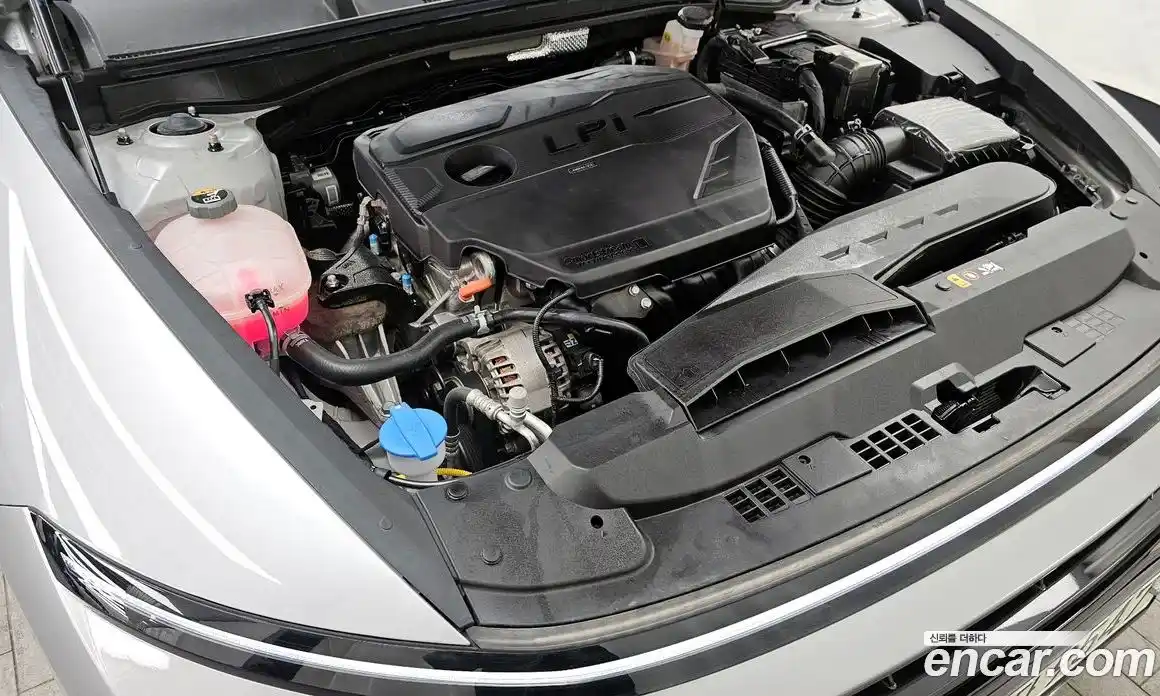 Hyundai Sonata 2025 2.0 Автомат в Москве № 107746, фото 14