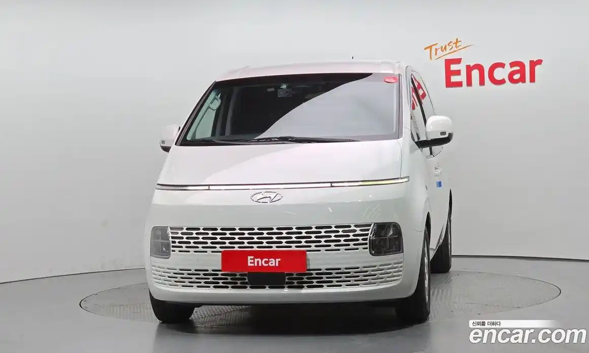 Hyundai Staria 2023 2.2 Автомат в Москве № 107893, фото 18