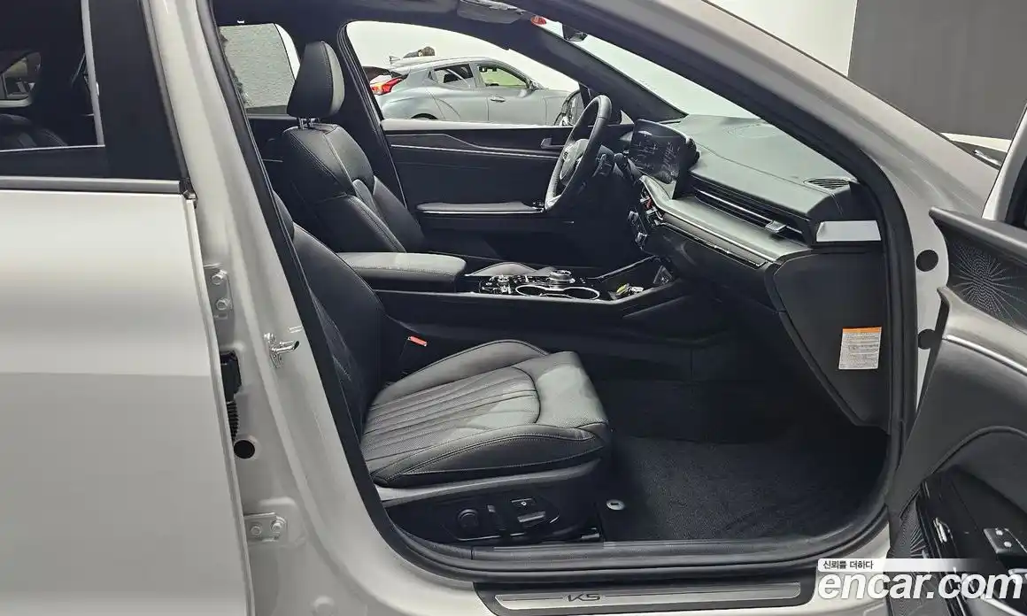 Kia K5 2025 2.0 Автомат в Москве № 113992, фото 3