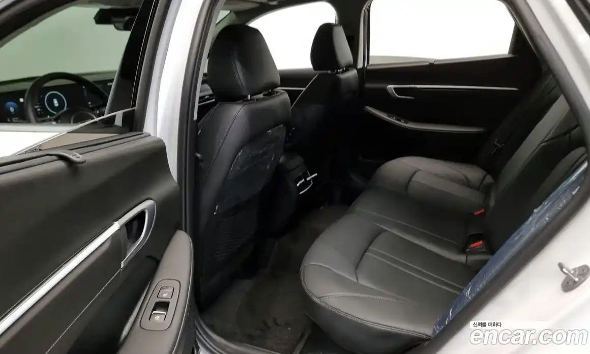 Hyundai Sonata 2024 2.0 Автомат в Москве № 119998, фото 14