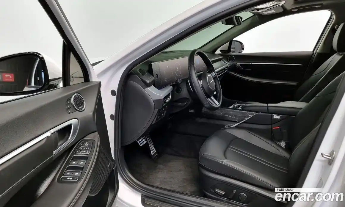 Hyundai Sonata 2024 2.0 Автомат в Москве № 119998, фото 10