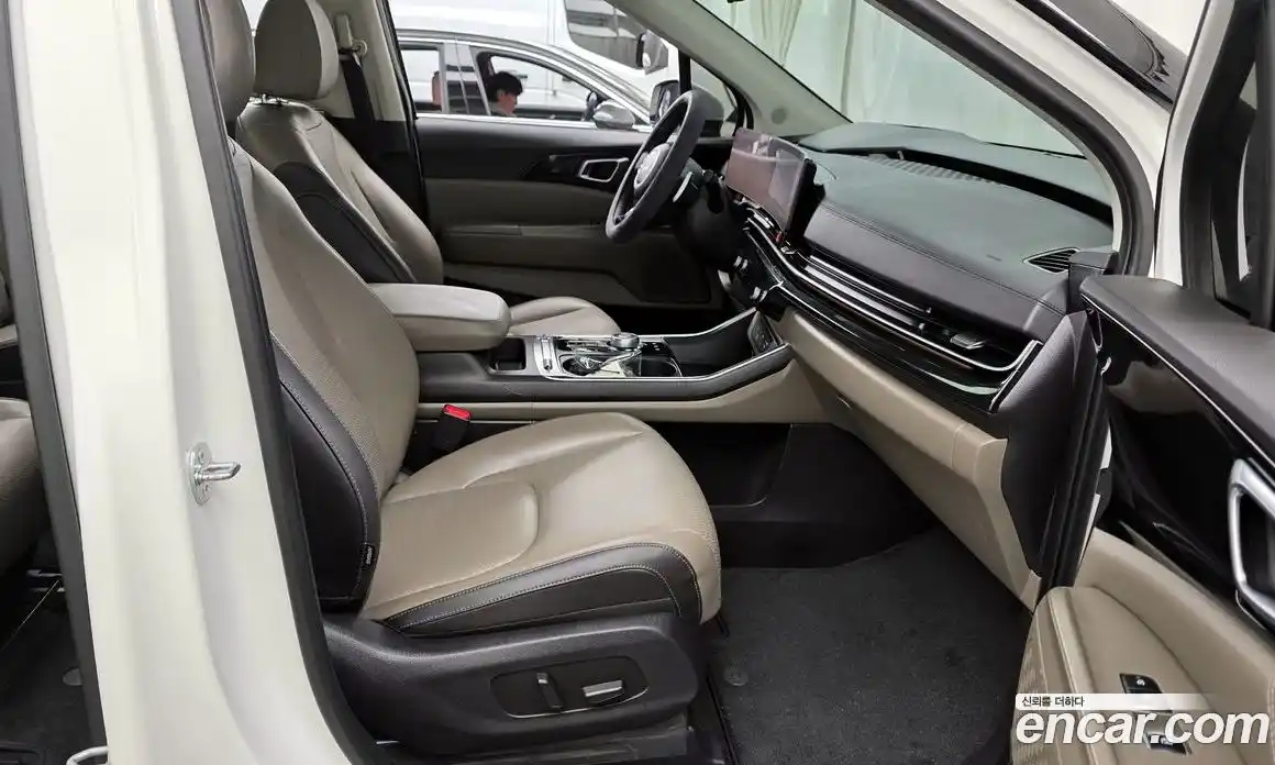 Kia Canival 2024 2.2 Автомат в Москве № 120186, фото 11