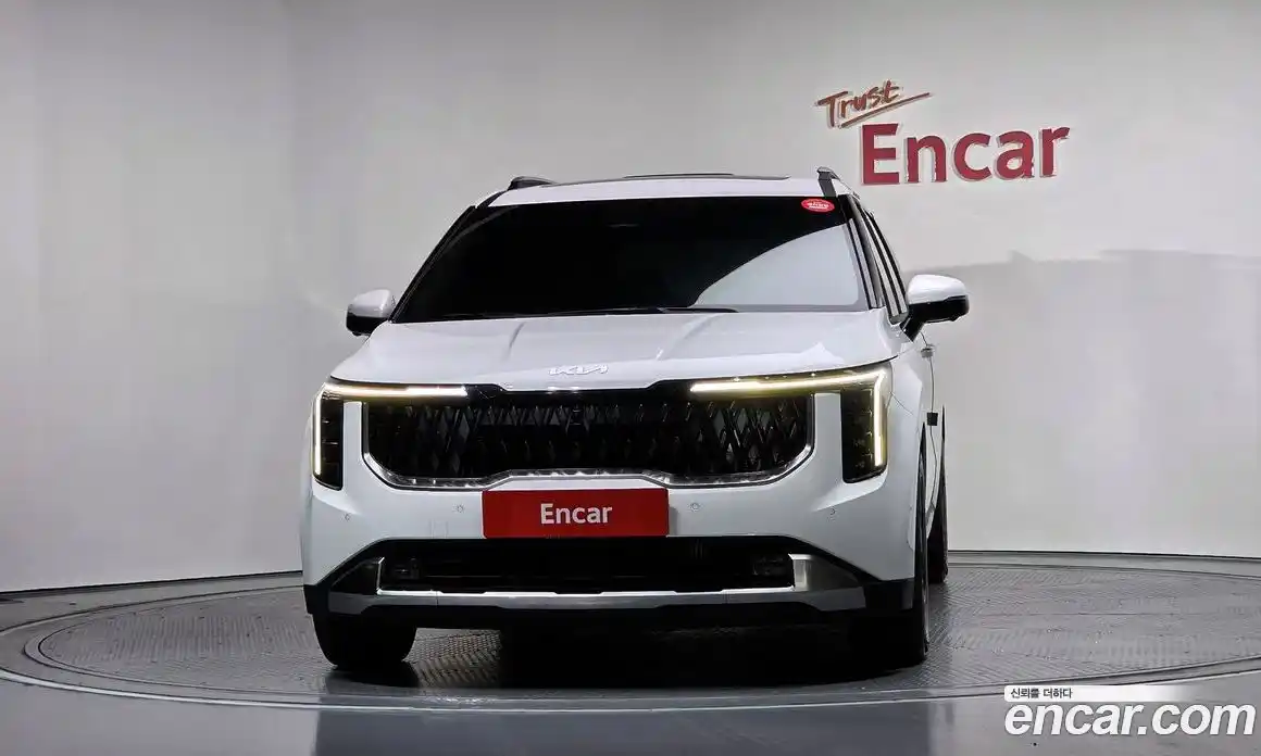 Kia Canival 2024 2.2 Автомат в Москве № 120186, фото 3