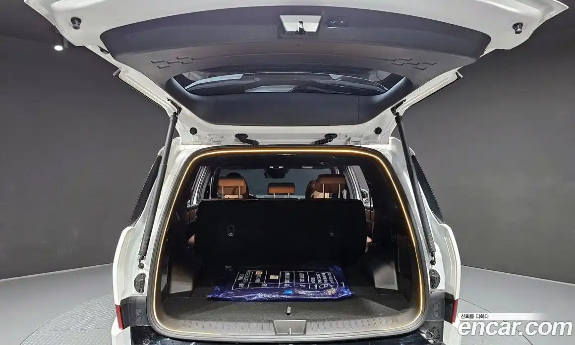 Hyundai Santa Fe 2024 1.6 Автомат в Москве № 126425, фото 5