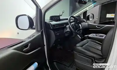 Hyundai Staria 2022 2.2 Автомат в Москве № 126989, миниатюра 2