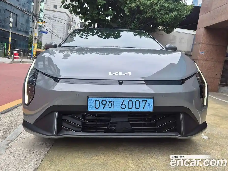 Kia EV4 2026 Автомат в Москве № 127488, фото 1