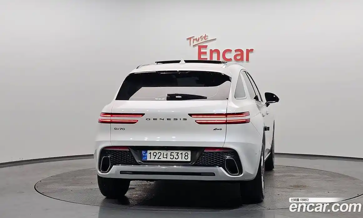 Genesis GV70 2024 2.5 Автомат в Москве № 13013, фото 8