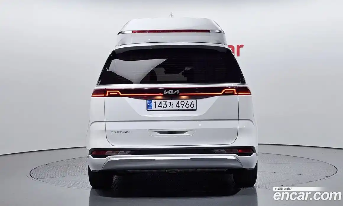 Kia Canival 2022 3.5 Автомат в Москве № 131481, фото 14