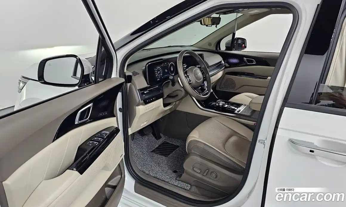 Kia Canival 2022 3.5 Автомат в Москве № 131481, фото 2