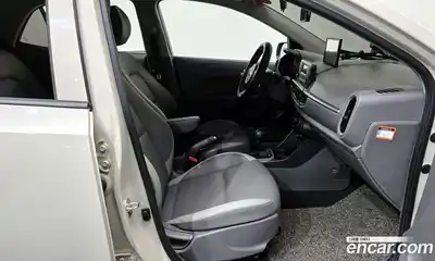 Kia Morning 2021 1.0 Автомат в Москве № 133345, миниатюра 2