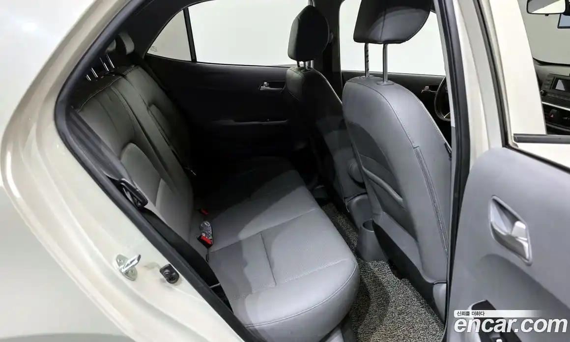 Kia Morning 2021 1.0 Автомат в Москве № 133345, фото 6