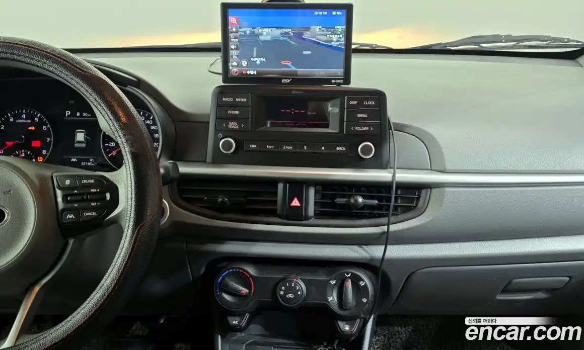 Kia Morning 2021 1.0 Автомат в Москве № 133345, фото 8