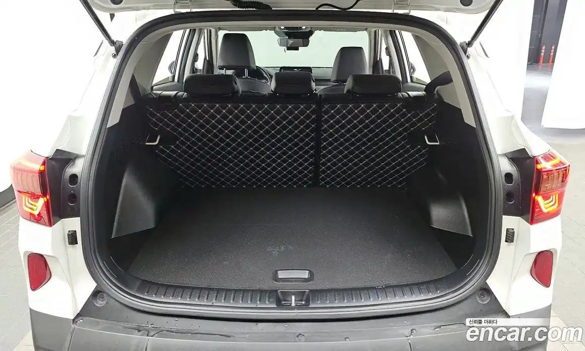 Kia Seltos 2021 1.6 Автомат в Москве № 133902, фото 1