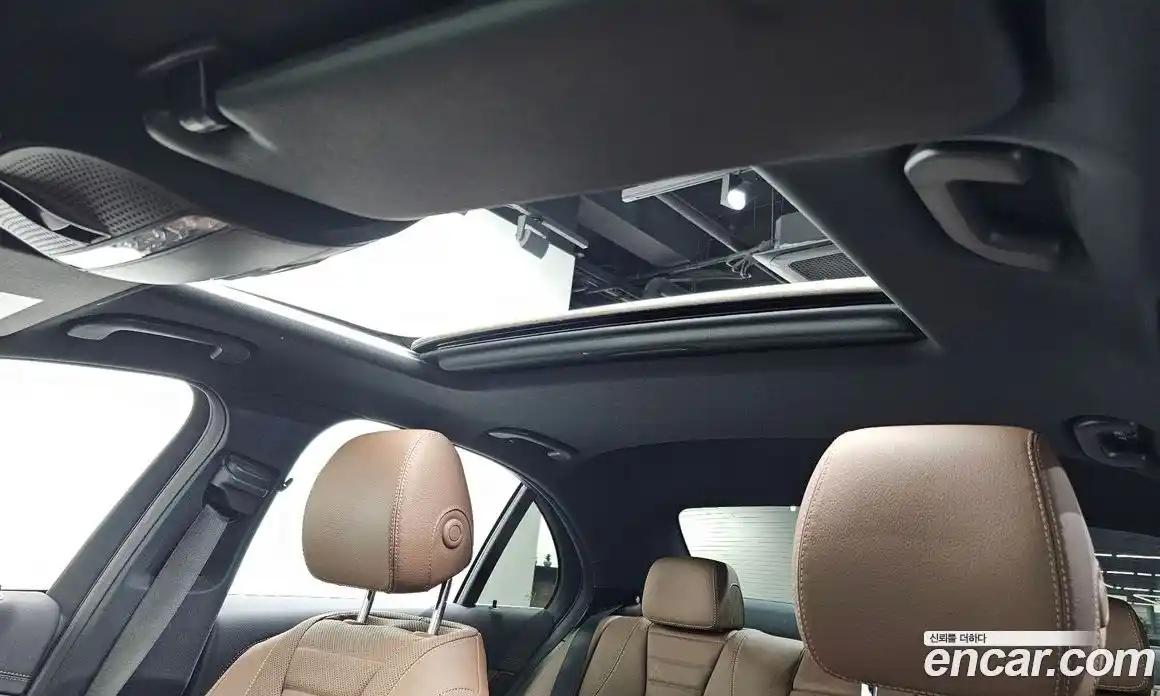 Mercedes-Benz E-Class 2022 2.0 Автомат в Москве № 140104, фото 18