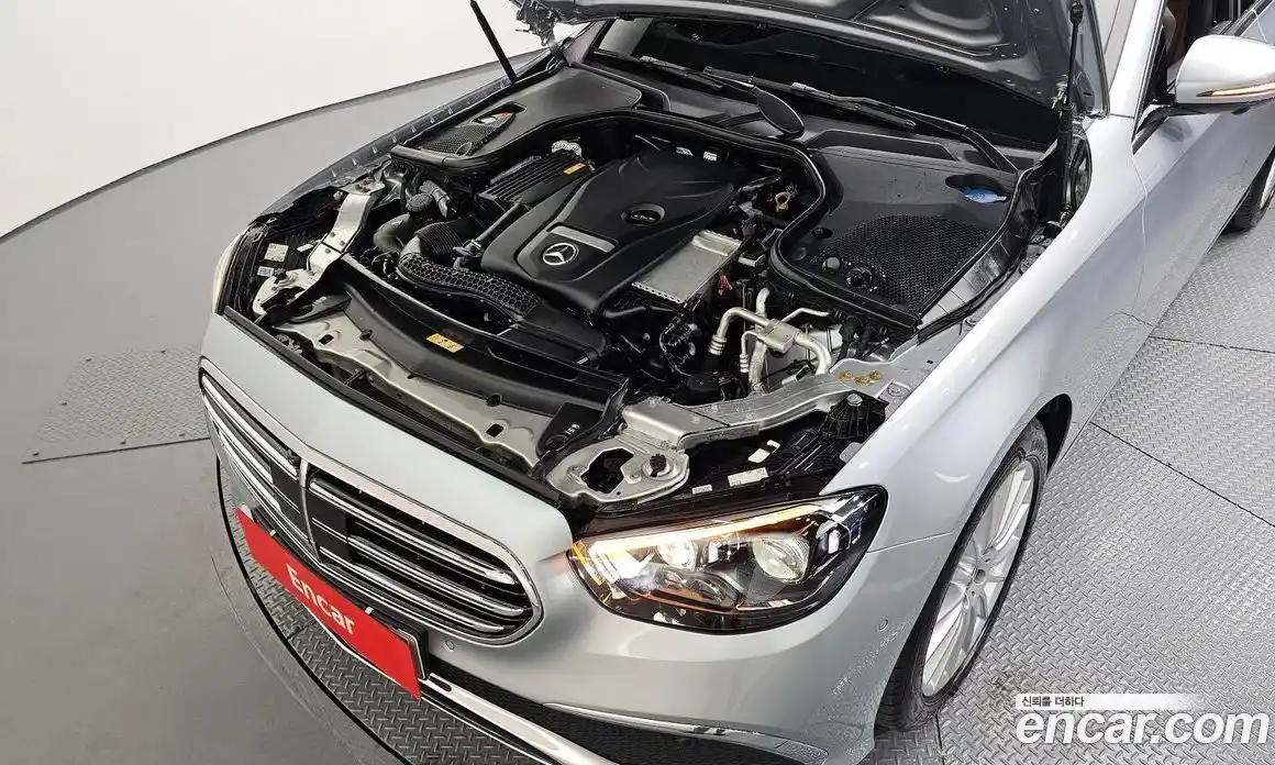 Mercedes-Benz E-Class 2022 2.0 Автомат в Москве № 140104, фото 6